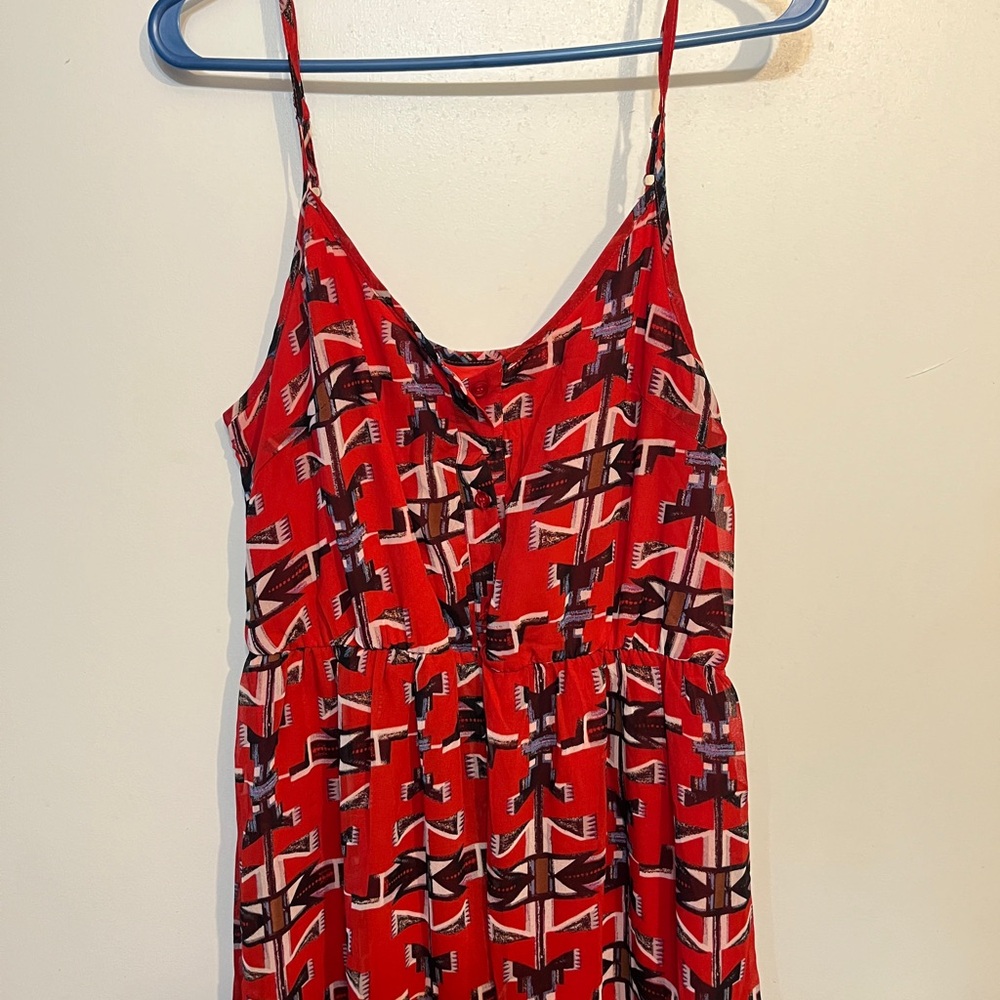 Red Geometric Patterned Dress - Picture 4 of 5